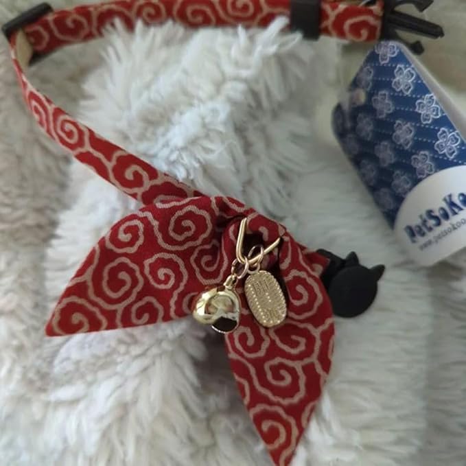 Bunny Ears Cat Collar, Japan Lucky ‘開三運’ Charm. Safety Breakaway Bowtie Kitten Collar with Bell, Green