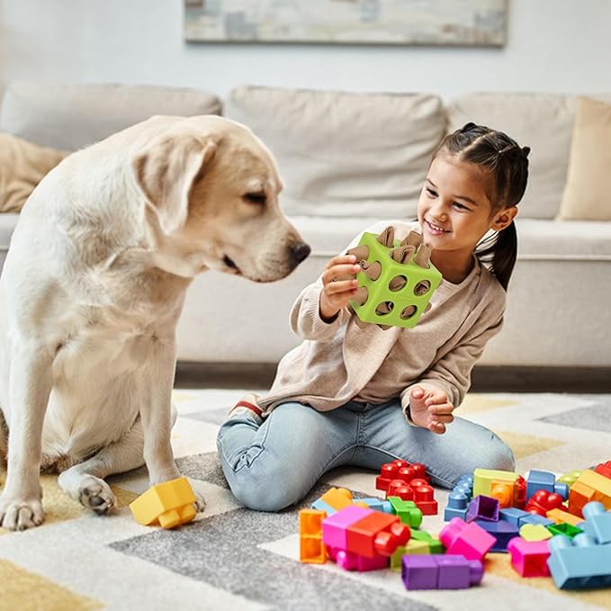 Dog Puzzle Toy, Dog Snuffle Ball, Interactive Puzzle Dog Toys for Small, Medium, Large Dog, Puppy Treat Dispenser, Cloth Strip Hiding Food Chew Toys(Green)
