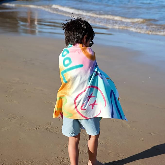 Dock & Bay Quick Drying Towel - for Sports & Gym - Compact, Lightweight - 100% Recycled - Includes Bag - Sand to Streets, Medium (130x70cm, 51x27)