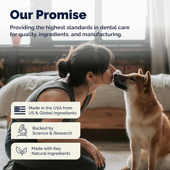 Vetnique Dentabliss Cat & Dog Teeth Cleaning Dental Wipes, Dog Toothbrush Alternative Fingermitt Pet Wipes, Tartar & Breath Freshener, Vet Formulated Pet Dental Care, 50ct (Chicken Flavored)