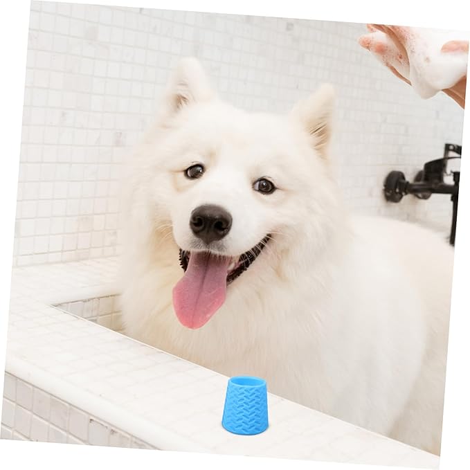 1Pcs Pet Outdoor Cleaning Shower Head Durable Silicone Dog Bath Sprayer Attachment for Versatile Cleaning Easy to Use for and Skin Care for Outdoor Pet