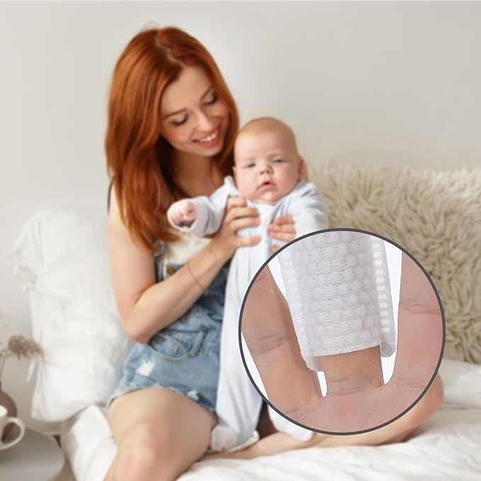 200 Pcs Cotton Finger Cots Dog Ear Wipes for Pet Ear Cleaning Cloth Finger Cots Fingers Covers Fingers Gloves Disposable for Nails Cleaning Dog Cat Teeth Cleanings Grooming Nail Trimming Precise Tasks