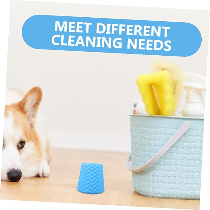 1Pcs Outdoor Pet Cleaning Shower Head Portable Silicone Sprayer for Pet Fur Skin Cleaning Compact Design for Travel Outdoor Use for All Pet