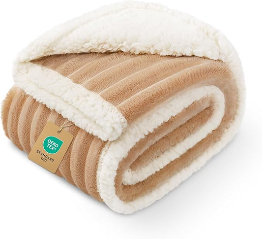 Luciphia Waterproof Dog Blanket for Small Puppy Ultra-Soft Calming Cut Pile Flannel Throw Durable & Warm Furniture Protection for Couch Car Pet Cat Blanket Machine Washable Warm Caramel,S(40''x28'')