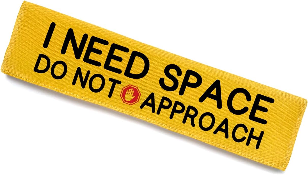 I Need Space Do Not Pet Dog Leash Wrap - Funny Yellow Alert Velcro Sleeve, Do Not Pet Velcro Patch, Dog Owner Birthday Gift for Nervous Dogs