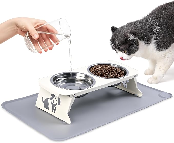 Elevated Cat Bowls with Food Mat,10° Tilted Anti-Vomiting Raised Cat Food Bowl for Small Cats and Puppies, Foldable 2 Stainless Steel Pet Bowl with Stand-Milky White