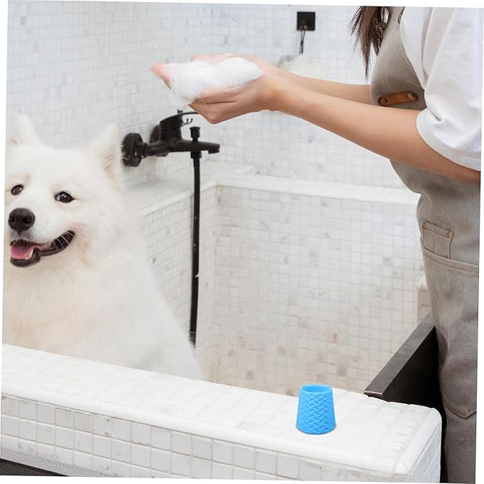 Toyvian 1Pcs Portable Dog Shower Sprayer Outdoor Pet Cleaning Tool with Soft Silicone Head for and Skin Care for Outdoor Adventures and Grooming Needs Blue