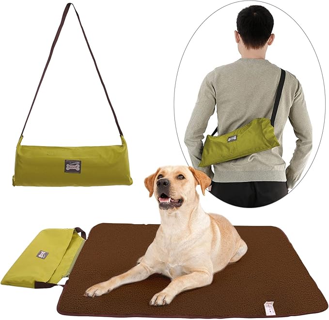 ROZKITCH Outdoor Pet Dog Mat Pad 39"x28" Portable Reversible Waterproof Sleeping Mat Reusable Machine Washable Easy to Clean&Carry Camping Travel Pet Mat with Sherpa for Small Medium Large Dogs Green