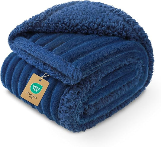 Luciphia Waterproof Dog Blanket for Small Puppy Ultra-Soft Calming Cut Pile Flannel Throw Durable & Warm Furniture Protection for Couch Car Pet Cat Blanket Machine Washable Deep Navy,S(40''x28'')
