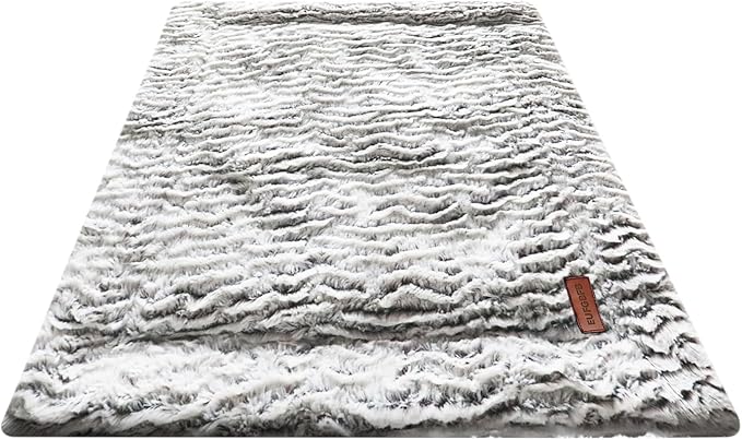 Large Self Heating Cat Bed Mat 32x24 inch, Thermal Self-Warming Pet Pad for Big Cats & Small Dogs, Reversible Washable Fleece with Silent Mylar Layer, Non-Slip Crate Pad Grey