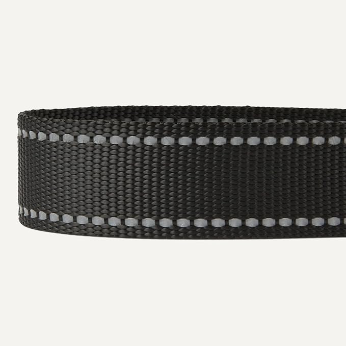 Amazon Basics Polyester Dog Collar M, Adjustable Length 15" - 23.5", 1.1" W, Black
