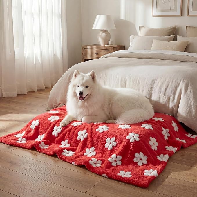 Horaldaily Pets Flannel Blanket, Red Flowers 3D Textured Soft Fuzzy Fluffy Plush Cozy Fleece Premium Blankets for Dog Cat Puppy Kitten Couch Protection, 20x30