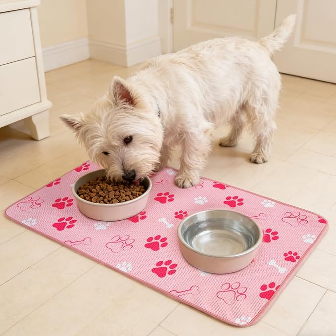 PUPTECK Dog Food Mat, Absorbent Pet Cat Feeding Mat for Food and Water Bowls, Anti-Slip Dog Placemat for Floors Waterproof, Pet Supplies Accessories, Pink M