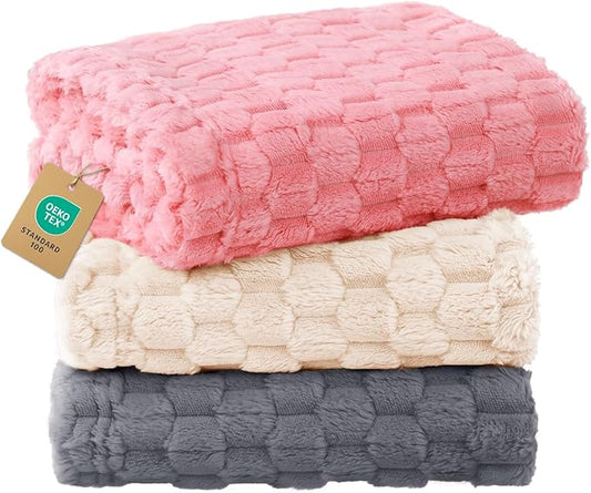 Luciphia 300GSM Fleece Dog Blanket for Small Medium Large Dogs 3D Jacquard 1 Pack 3 Flannel Puppy Cat Pet Throw Blankets Soft Washable Decorative Furniture Protect Pcs3-Grey/White/Pink, S(23''x16'')