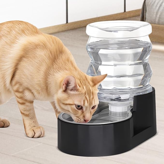 RIZZARI 4L Filter-Free Black Gravity Pet Water Dispenser for Cats and Small Dogs, Spill-Resistant Stainless Steel Water Bowl for Modern Apartments, Gaming Rooms, and Low-Mess Indoor Spaces