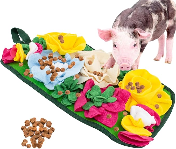 Pig Foraging Mat, Interactive Mini Pigs Enrichment Toys, Treat Mat Toy for Mini Pigs and Farm Puzzle Pad, Hanging Chew Snuffle Pad Bed Enrichment Toy for Pigs to Play with for Pigs