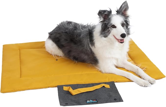 Outdoor Foldable Dog Mat Durable Teflon-Coated Oxford Material Waterproof Thin Dog pad Travel-Friendly Machine Washable Design for Camping/Car (Yellow, Medium (39.4 * 28.3 * 1.57 in))