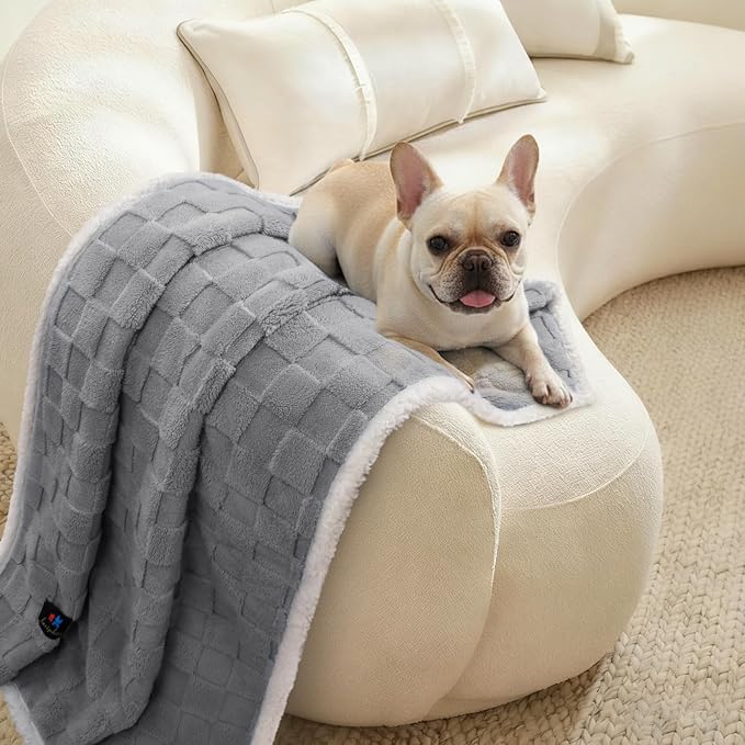 Luciphia Waterproof Dog Blanket, Leakproof Medium Pet Blanket for Couch Sofa Bed Furniture Cover Protector, Washable Soft Sherpa Fleece with 3D Jacquard, Cozy Calming Reversible, Gray White, 57"x40"