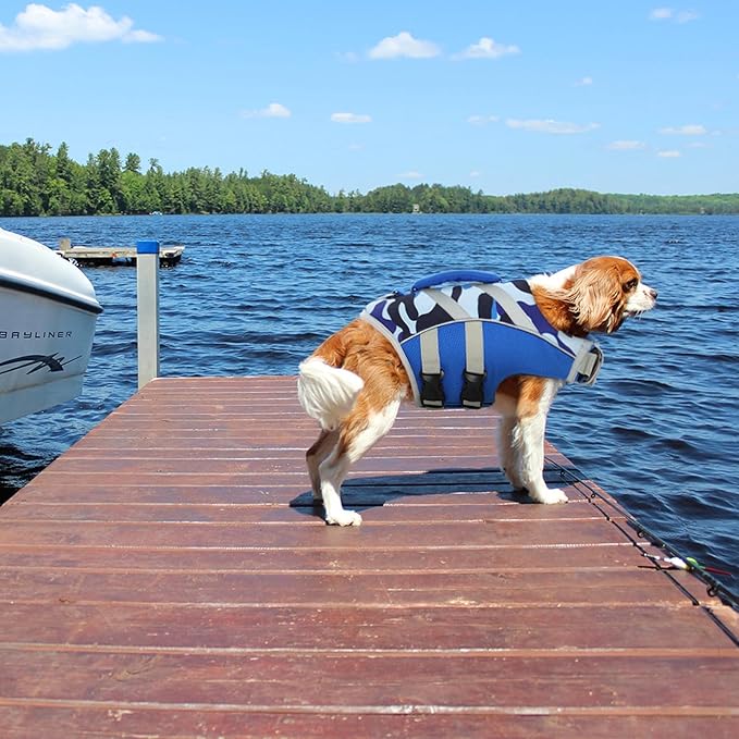 Kuoser Dog Life Jacket with Reflective Stripes, Dog Life Vest for Swimming Boating, Adjustable Pet Lifejackets with High Flotation, Doggie Swimsuit for Small Medium Large Dogs