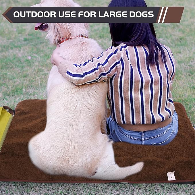 ROZKITCH Outdoor Pet Dog Mat Pad 39"x28" Portable Reversible Waterproof Sleeping Mat Reusable Machine Washable Easy to Clean&Carry Camping Travel Pet Mat with Sherpa for Small Medium Large Dogs Green