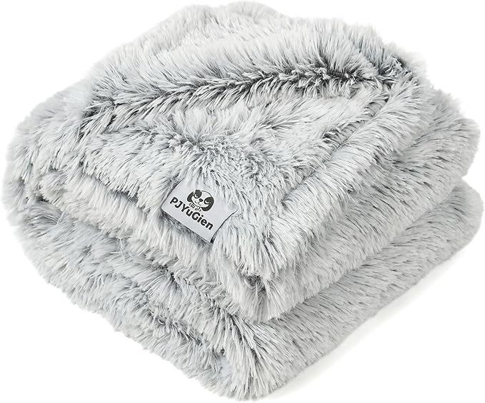 PJYuCien Dog Blanket for Dogs, Puppies and Pets, Lightweight & Portable Fluffy Fleece Throw, Super Soft Plush Cat Blanket for Couch/Car Seat/Furniture, Machine Washable, 16"x24", Grey
