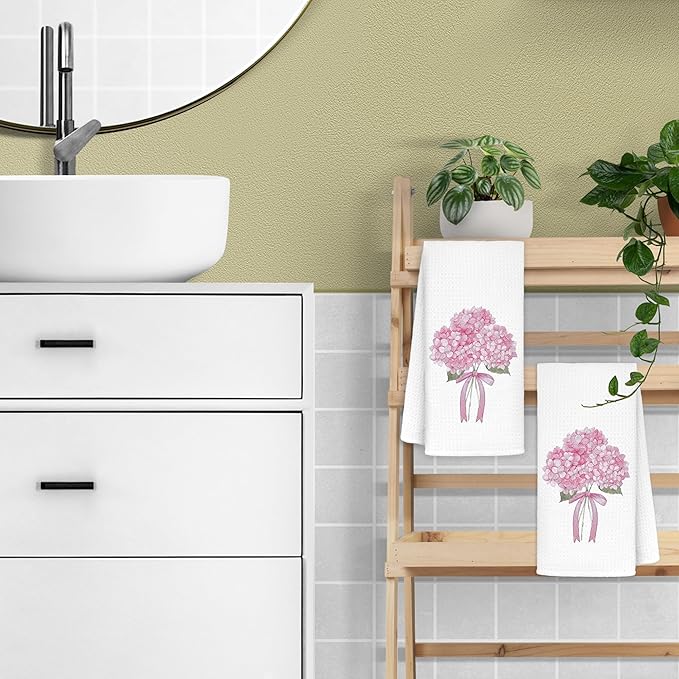 Coquette Pink Hydrangea Floral Hand Towels for Bathroom Spa Gym, Preppy Aesthetic Floral Kitchen Towels, Rustic Hydrangea Flower Dish Tea Towels for Kitchen Decor, 16x24 Inch Set of 2