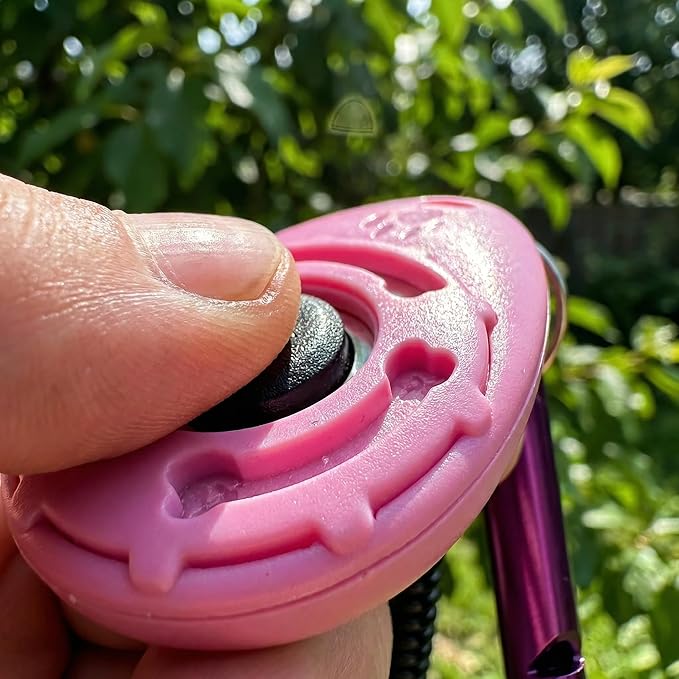 Puppy Training Clicker, Dog Training Tool, Cat Clicker, Dog Training Clicker, Dog Clicker - 2-Pack (with Wrist Strap) Pink