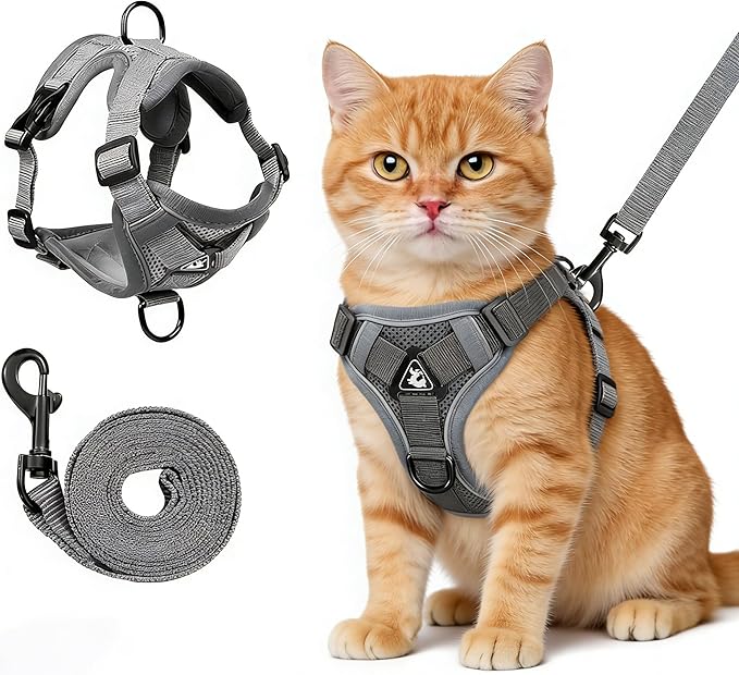 Cat Harness and Leash for Walking, Escape Proof Soft Adjustable Vest Harnesses for Cats