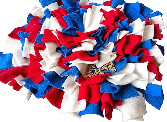 Pet Fleece Snuffle Mat Square Shape Foraging Mats Interactive Feeding Toy Anti Slip Slow Feeder Treat Dispenser for Dog Rabbit Guinea Pig (Blue/White/Red)