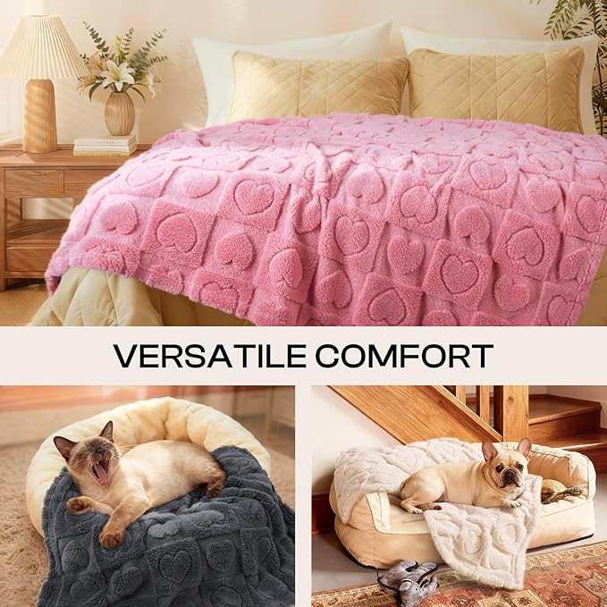 Luciphia 1 Pack 2 Small Dog Blanket Washable Pet Bed Cover Soft Fluffy Puppy Blanket with Premium Fleece 300GSM Cozy Calming Cat Blankets for Indoor Cats Pink 41x31 inch