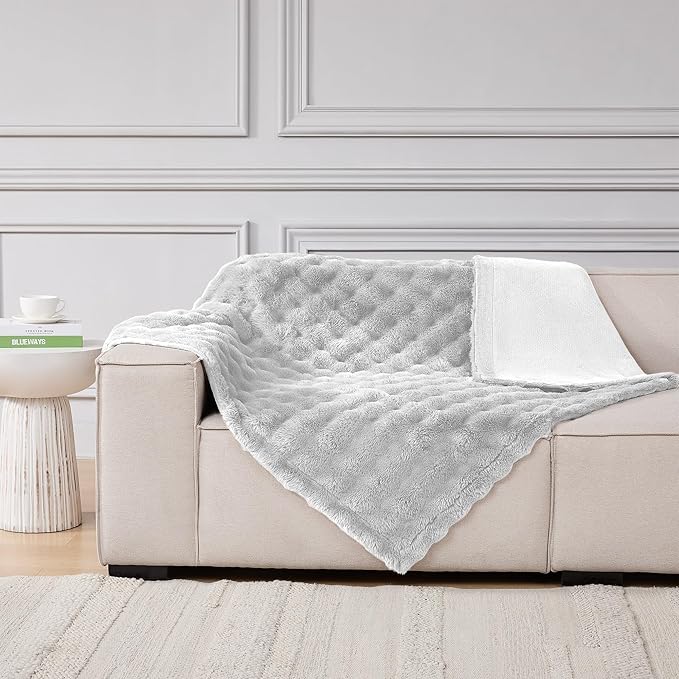 Modern Threads Water-Resistant Faux Rabbit Fur Pet Blanket for Dogs & Cats – Ultra-Soft Couch, Bed & Crate Protector, 30x40 Light Grey