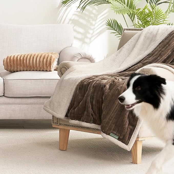 Waterproof Dog Blanket for Couch - Washable Medium Pet Blanket for Furniture Protector, Cozy Fleece Calming Dog Crate Blankets for Indoors & Outdoors, Brown, 40"x50"