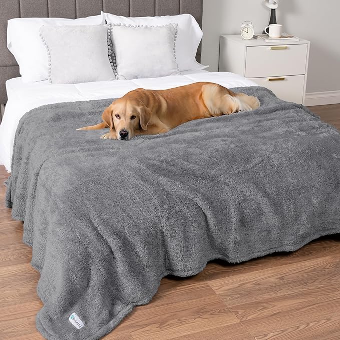 PetAmi Fluffy Waterproof Dog Blanket for Couch and Bed, Reversible Sherpa Pet Throw, Pee Proof Furniture Protector Sofa Cover, Washable Cat Blanket for Medium Large Dogs and Cats (Light Grey, 60x80)