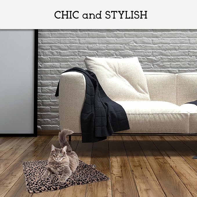 Downtown Pet Supply Thermal Cat Bed - Insulated Cat Mat with Aluminum Film & Sherpa Backing - Washer Safe Faux Fur Cover - Self-Warming Nap - Large - Animal Print Beige - 31 x 18 in